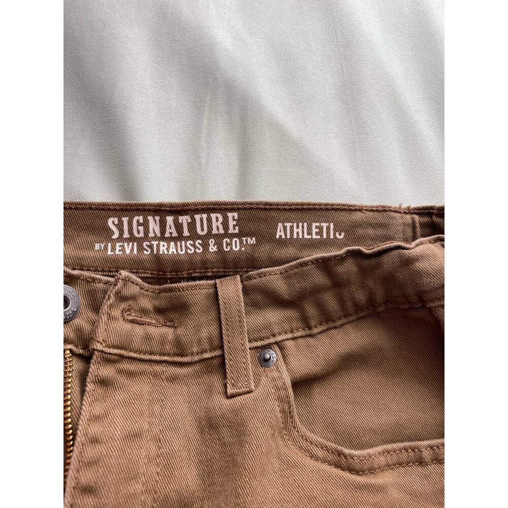 Levi Strauss & CO Athletic Signature 30 waist  / 26 inseam